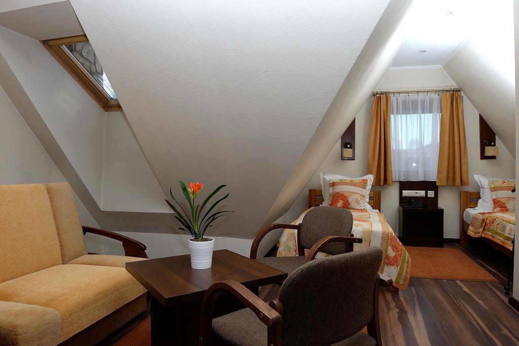 Hotel Nad Przelomem Sromowce Niżne Quarto foto
